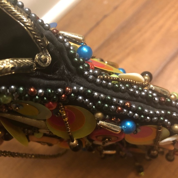 VTG Beaded Multicolored Handbag w/ Metal Flower - Picture 6 of 8
